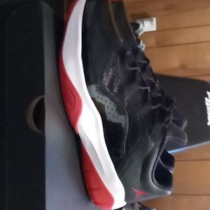 Jordan 11 cmft low